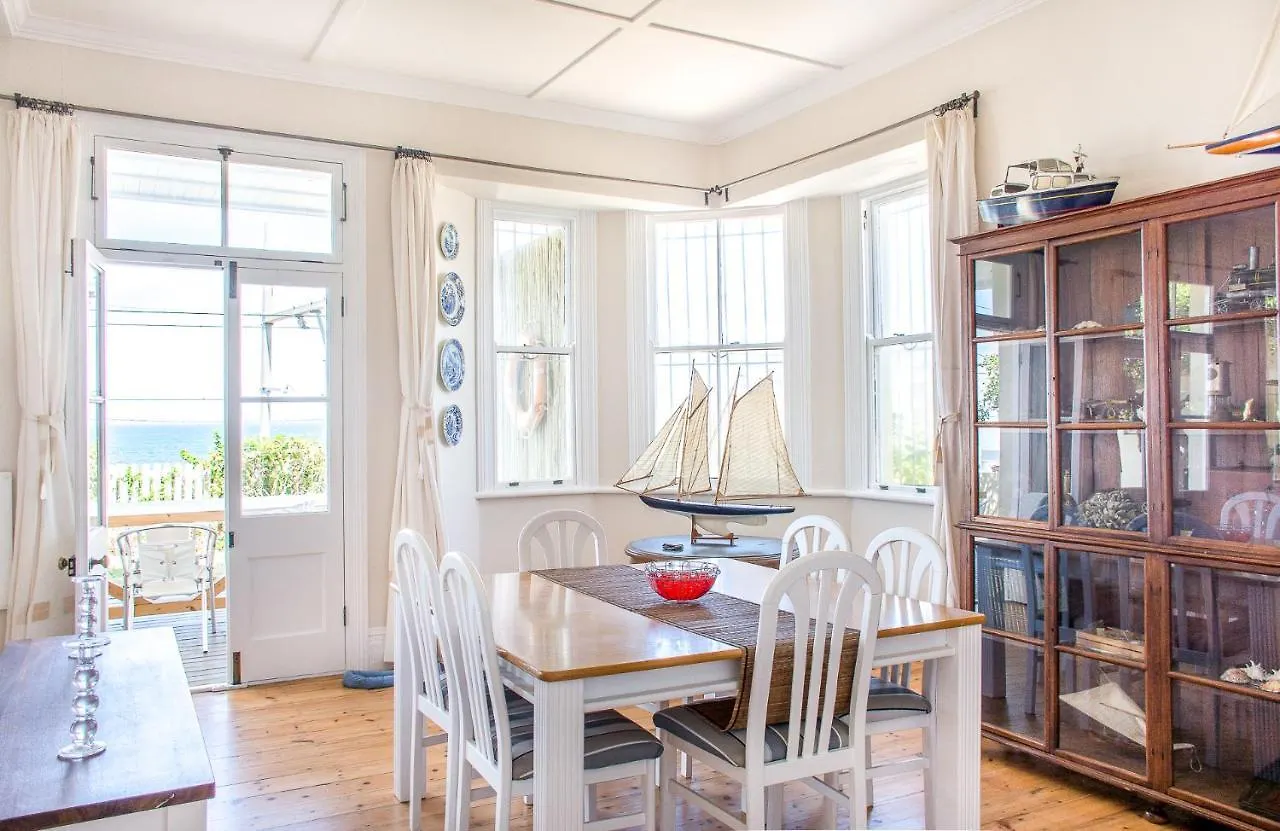 Holiday home Fintimara Beach House Muizenberg South Africa